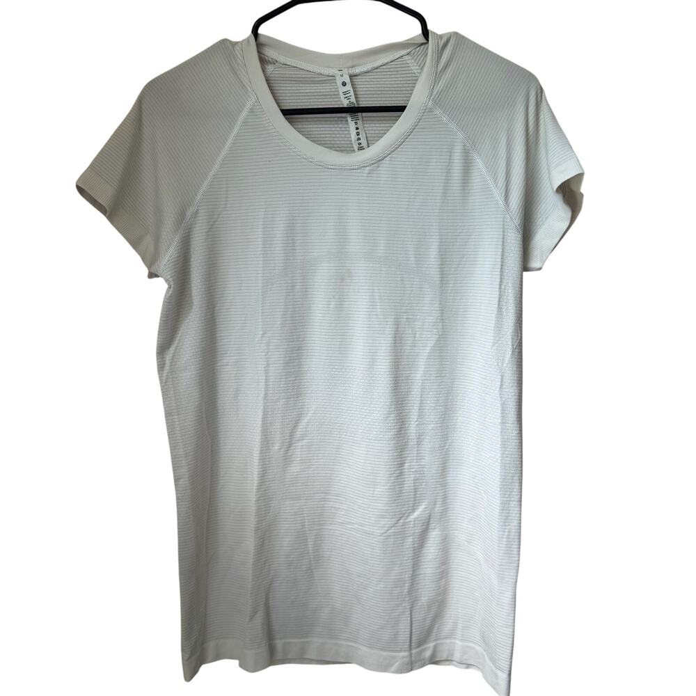 Lululemon Athletic Swiftly Tech Short Sleeve Shirt 2.0 White Women's Size 10